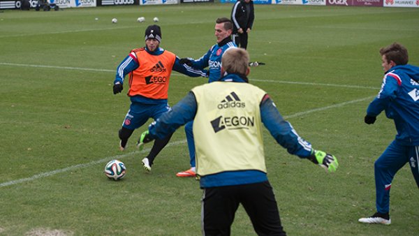 进一步的关 进一步的关