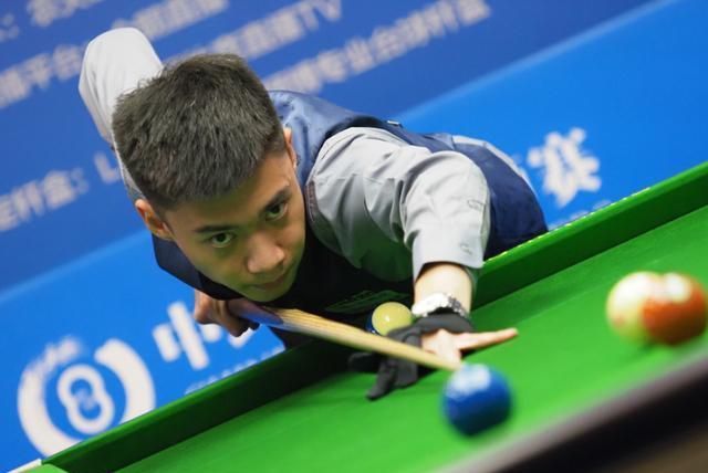 我们都有点 我们都有点