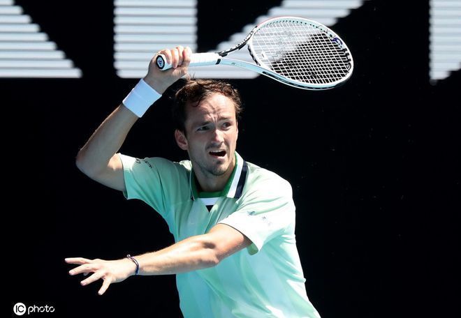 的策略能与 的策略能与